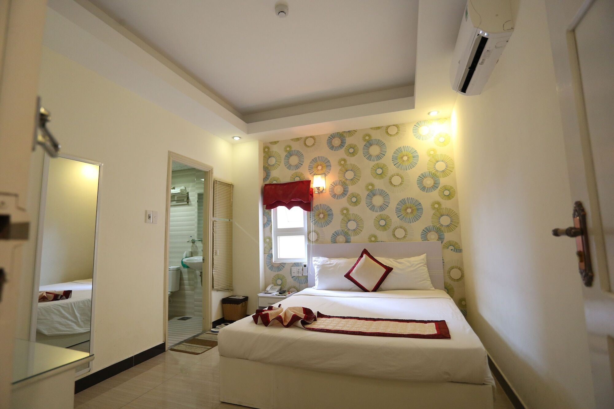 Minh Hoang Hy Hotel Дананг Екстериор снимка